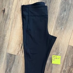 Lululemon Size 16 Invigorate Leggings, Black